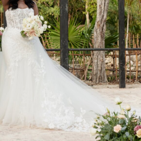 Sophia Tolli Strapless Bridal Gown with Floral Lace - Malibu - Picture 8 of 13